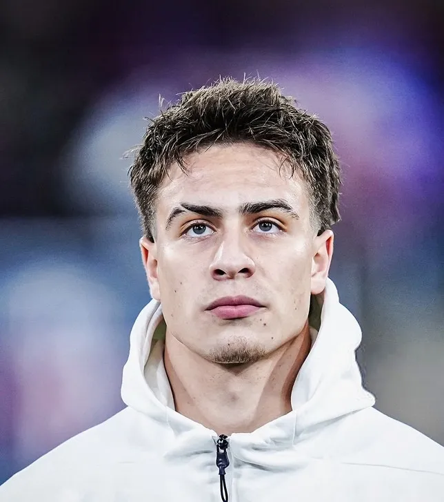 hassasiyetiyle-takdir-toplamisti-kenan-yildizdan-yeni-paylasim-geldi-1771593776058.jpg Kaynak: Instagram