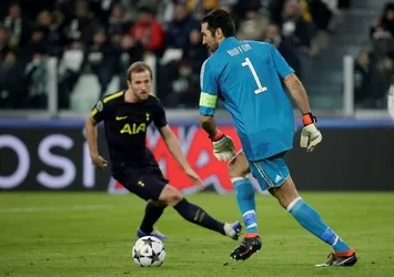 Şampiyonlar Ligi'nde perde 8 golle açıldı!