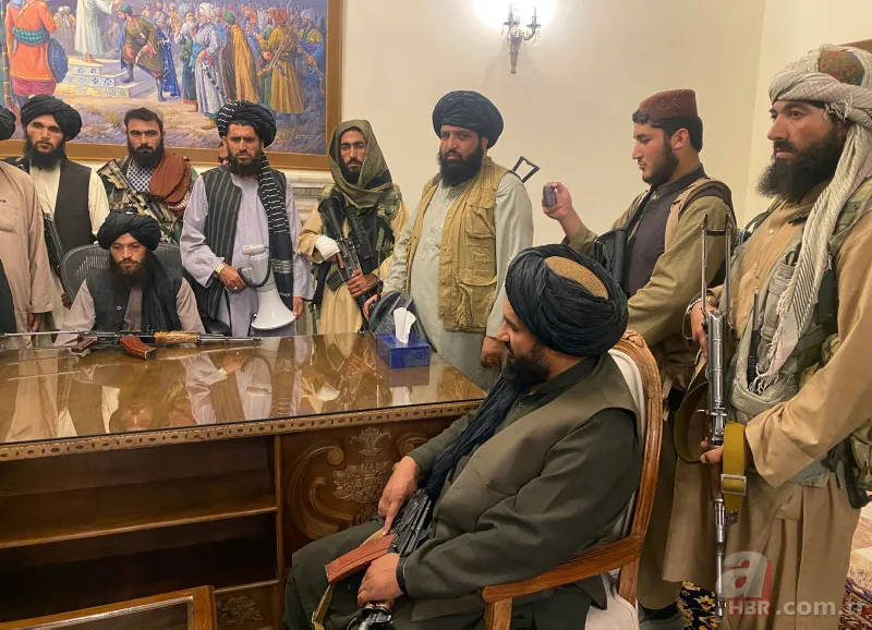 Afganistan'da neler oluyor? Taliban başkent Kabil'i ele geçirdi! İşte son durum 14
