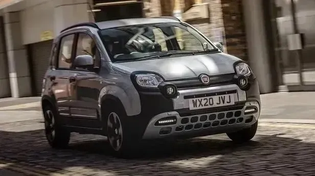 Fiat’tan 2023 model sıfır araç almak isteyenlere sürpriz! 2024 modeller en az 30 bin TL zam ile şubat ayına girdi! İşte yeni fiyatlar… - 21
