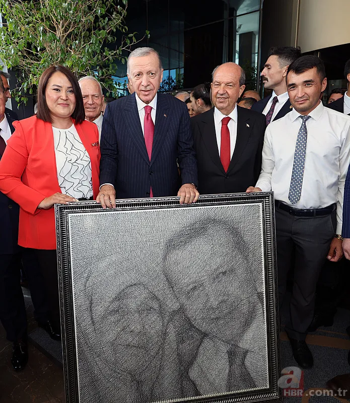 Doğu Akdeniz'de Türk'ün günü! 50 gemiyle gövde gösterisi! Amiral Gemi TCG Anadolu KKTC'de 9