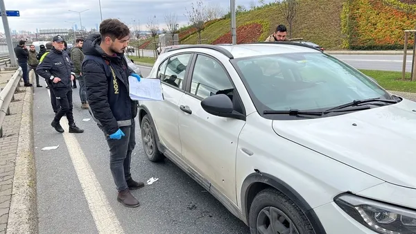 Son dakika: Beykoz’da hareket halindeki otomobile saldırı: "Çerkes Cengiz" silahlı saldırıda yaralandı - 2