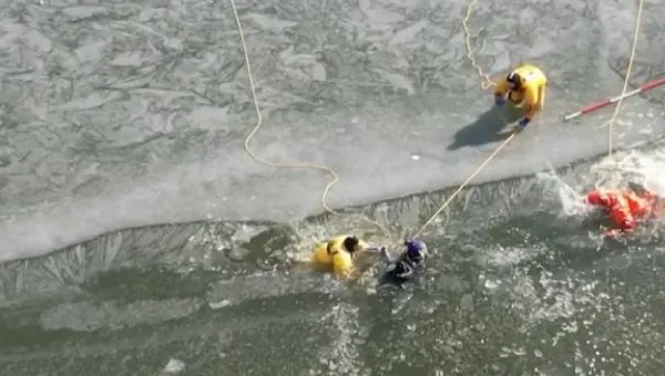 ABD’de donmuş göldeki kurtarma eğitimi gerçeğe döndü