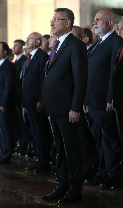 Başkan Erdoğan Anıtkabir’de! Anıtkabir’den dikkat çeken görüntüler