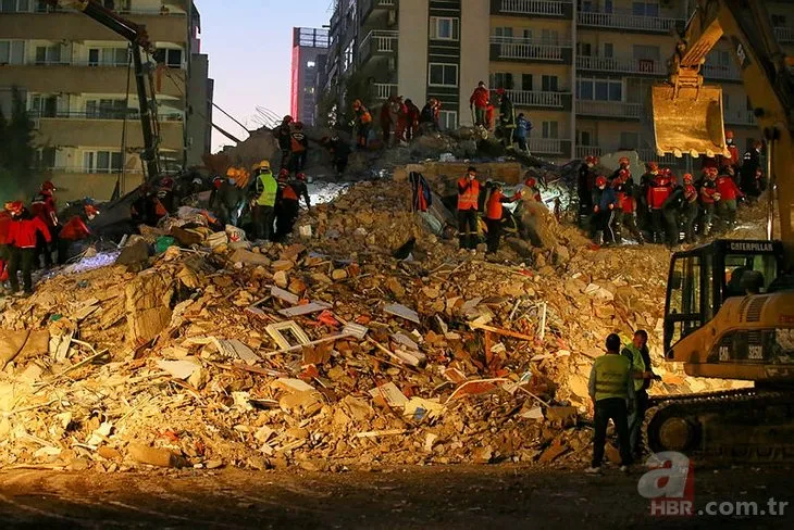 İzmir depreminde hayatını kaybeden Ege Ilgaz Yüksel’den geriye mezuniyet fotoğrafları kaldı