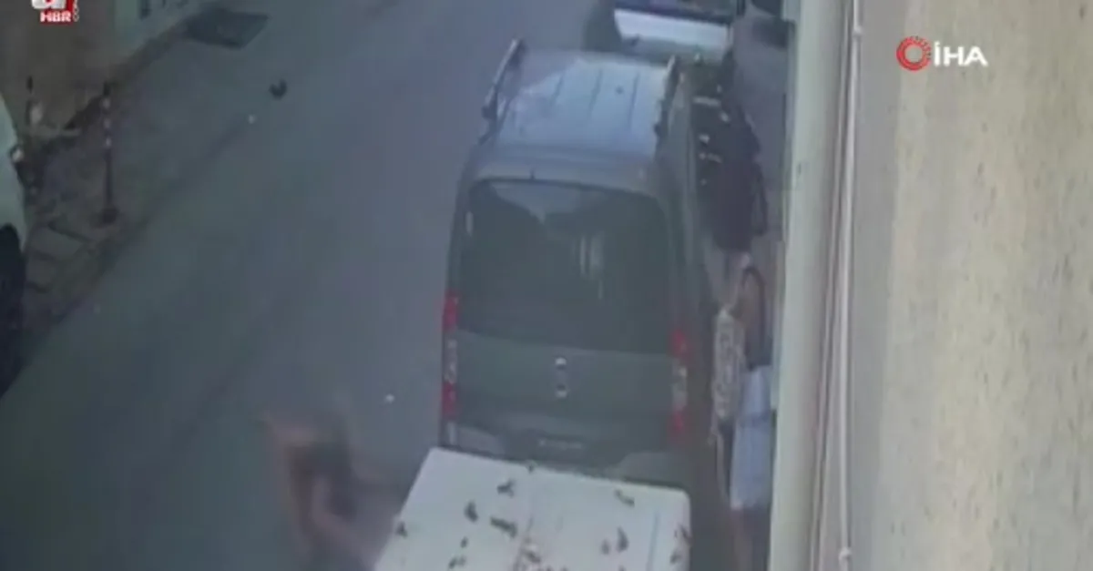 Altınova'da eski eş dehşeti kamerada