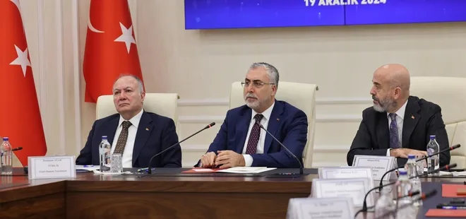 Asgari ücret ne kadar olacak? TÜRK-İŞ’in talebini açıkladı! İşverenin teklif edeceği rakam...