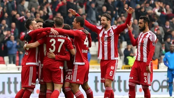 fenerbahce-sivasspor-maci-ne-zaman-saat-kacta-hangi-kanalda-fenerbahcede-eksik-oyuncular-kimler-1667808383504.jpg Fenerbahçe-Sivasspor maçı ne zaman, saat kaçta, hangi kanalda? Fenerbahçe'de eksik oyuncular kimler? - 3