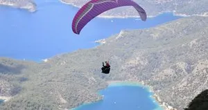 Babadağ yamaç paraşütü tutkunlarını ağırlıyor