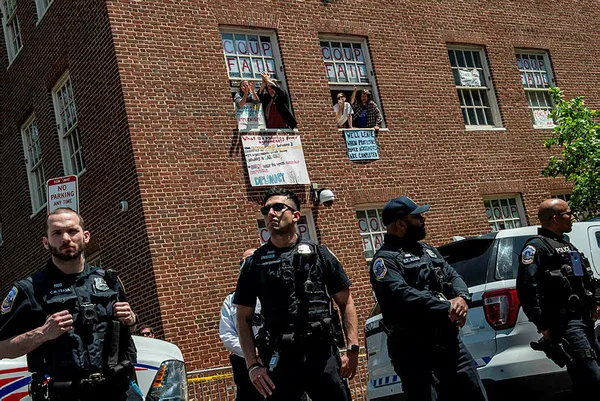 ABD Başkan adayı Jackson’dan Maduro yanlılarına yardım