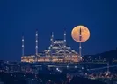 Süper Kanlı Ay görenleri büyüledi!