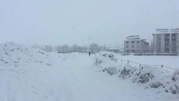Balkanlar'dan İstanbul'a kar geliyor! İşte 5 günlük hava durumu | Kar için tarih ve rapor yayınlandı - 1