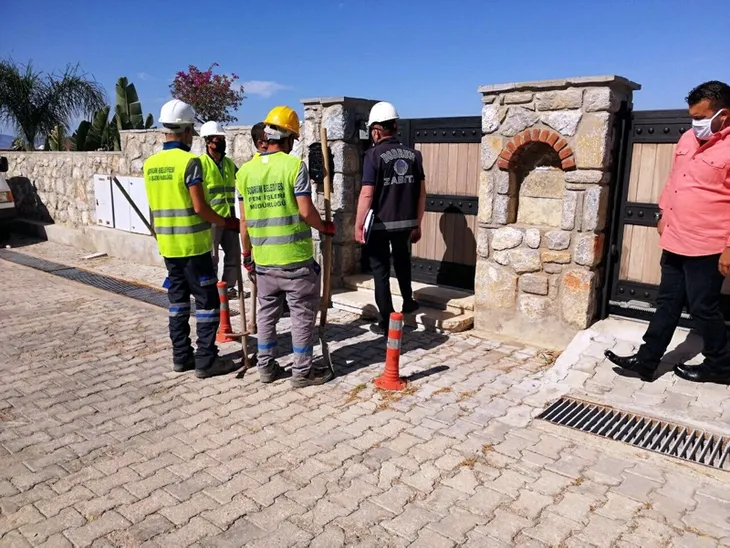 Yılmaz Özdil’in kaçak villasında yıkım başladı! İşte ilk kareler...