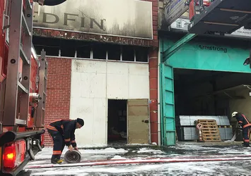 İstanbul'da korkutan yangın!