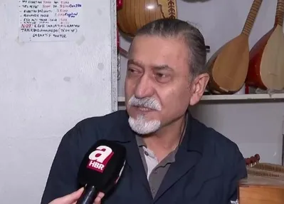 Hem ozan hem bağlama ustası