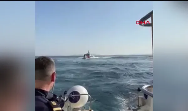 Midilli Adası açıklarında Türk-Yunan gemileri arasında sıcak temas! Siren sesleri yükseldi