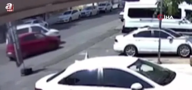Diyarbakır'da trafik kazası güvenlik kamerasına yansıdı