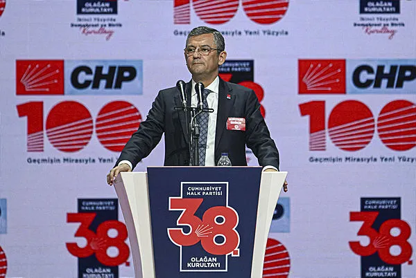 Kandil'e şirin gözükme çabaları! Kemal Kılıçdaroğlu ve Özgür Özel teröre selam çaktı - 3