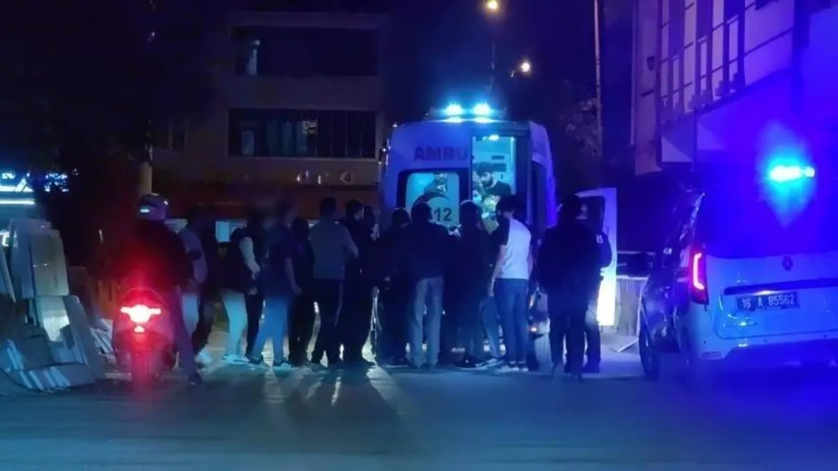 Bursa'dan kan donduran olay! Annesine bağıran babasını bıçakladı