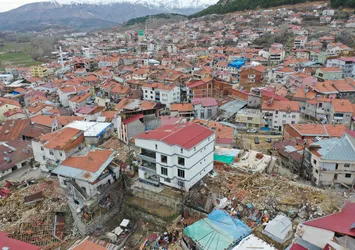 Depremin boyutu bir kez daha gözler önünde! O mahalle 5 metre yükseldi