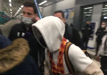 Henry Onyekuru İstanbul'a geldi! İşte ilk sözleri...