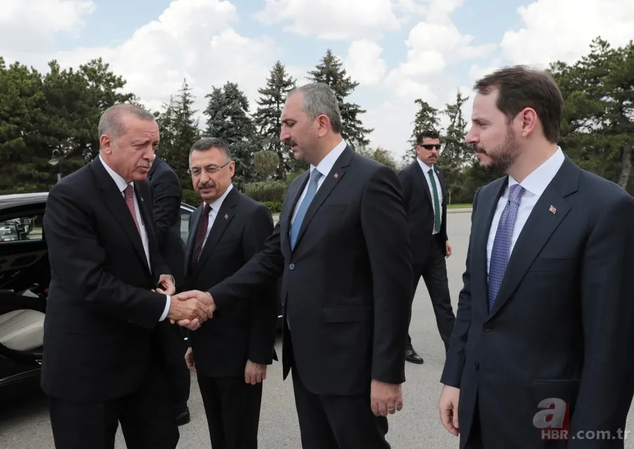 Erdoğan başkanlığında Yüksek Askeri Şura üyeleri Anıtkabir'i ziyaret etti 3