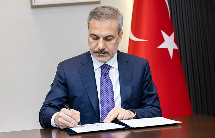 bakan-fidan-disisleri-bakani-gakosso-ile-ankarada-gorustu-1719839844281.jpg Bakan Fidan Dışişleri Bakanı Gakosso ile Ankara'da görüştü - 1