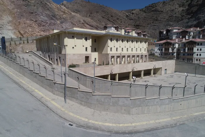 Adım adım yeni Yusufeli: Bir ilçe taşınıyor! Çalışmalar tüm hızıyla devam ediyor