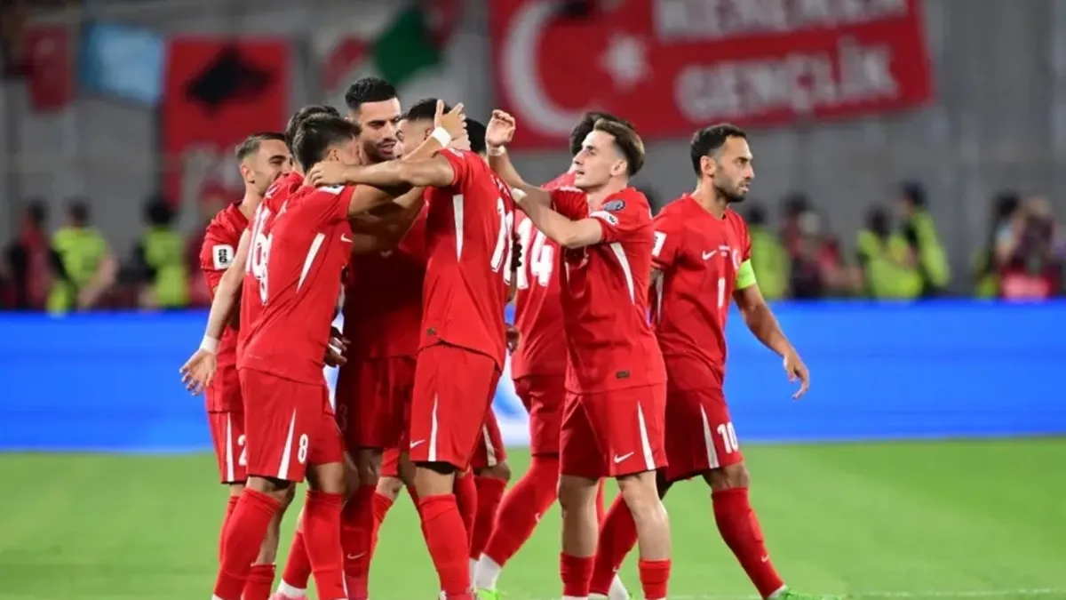 Türkiye - Bulgaristan maçı! Montella'dan sürpriz ilk 11 kararı