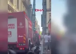 İstiklal Caddesi'nde AVM yangını!
