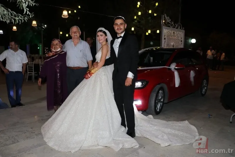 Düğünde şoke eden anlar! Nikah kıyılırken ‘hamile sevgili’ bastı! Gerçek bambaşka çıktı 23