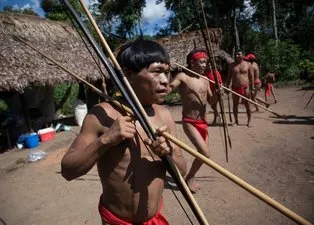 Dünyadan izole halde yaşayan Yanomami kabilesine corona şoku!