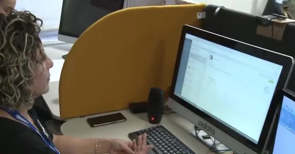 Engelsiz sağlık iletişim merkezi