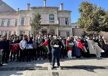 İstanbul'da işgalci İsrail'e protesto! Halk sokaklara döküldü