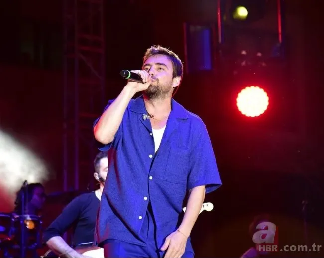 Murat Dalkılıç’tan yeni aşkı Çağla Boz’la aşk pozu! Murat Dalkılıç’ın eski sevgilisi Sitare Akbaş’tan bomba gönderme: En özel… 4