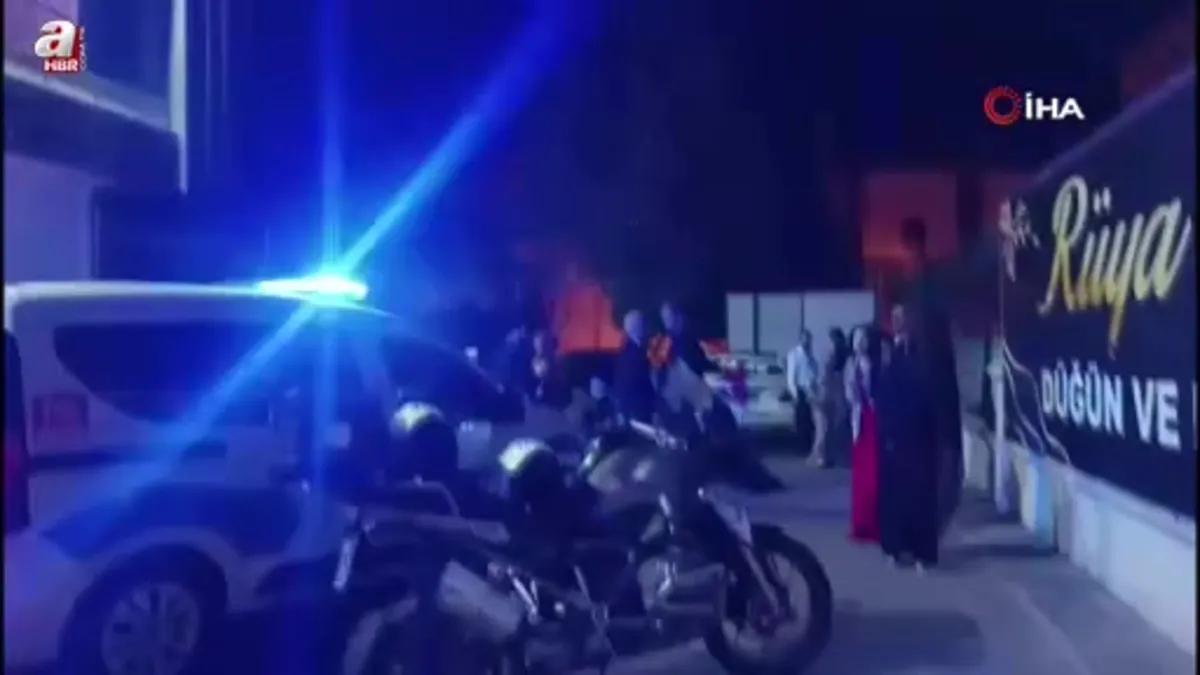 Diyarbakır'daki bir düğün salonunda çıkan kavgada 2 kişi yaralandı