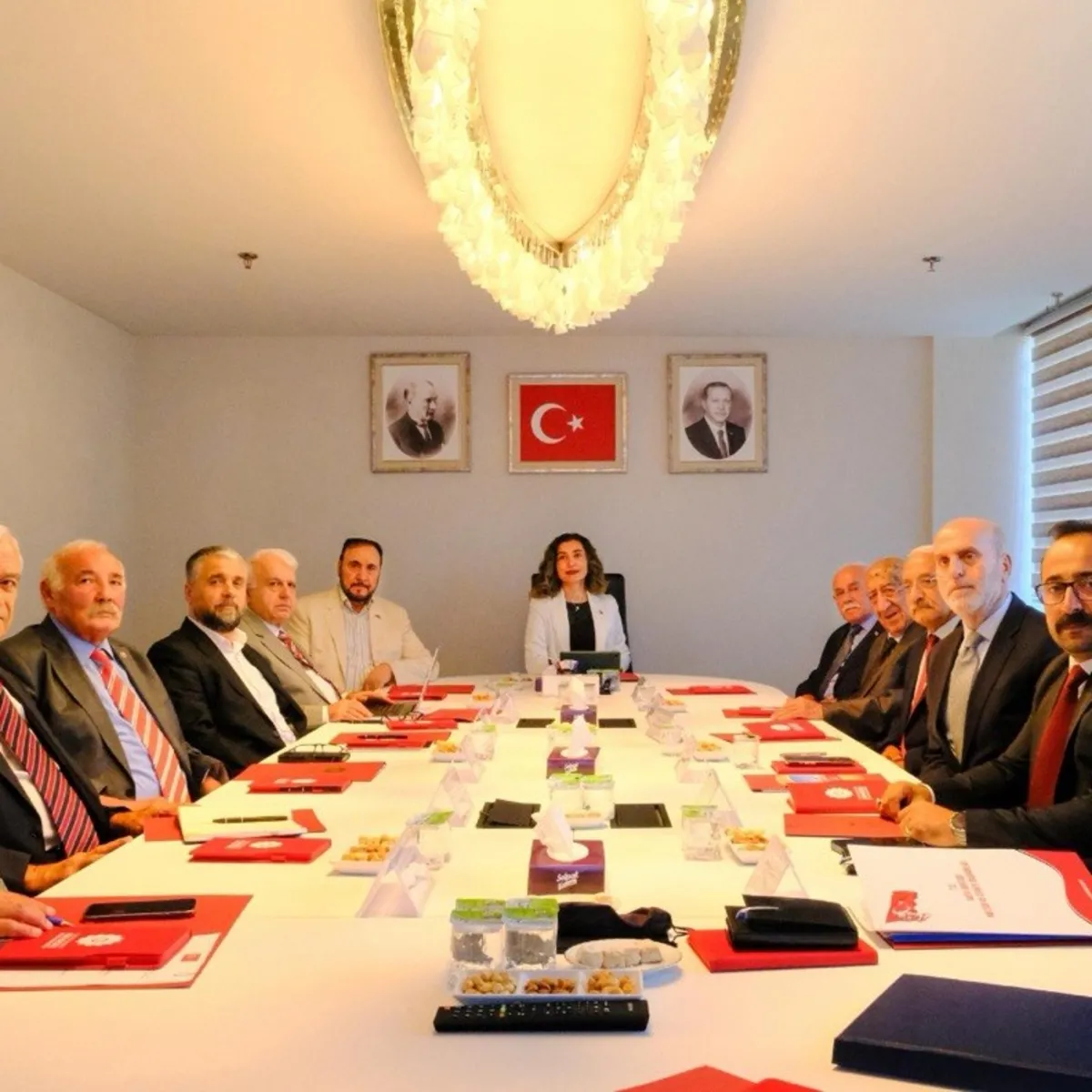 Alevi-Bektaşi Kültür ve Cemevi Başkanlığı Danışma Kurulu İlk Toplantısını Gerçekleştirdi
