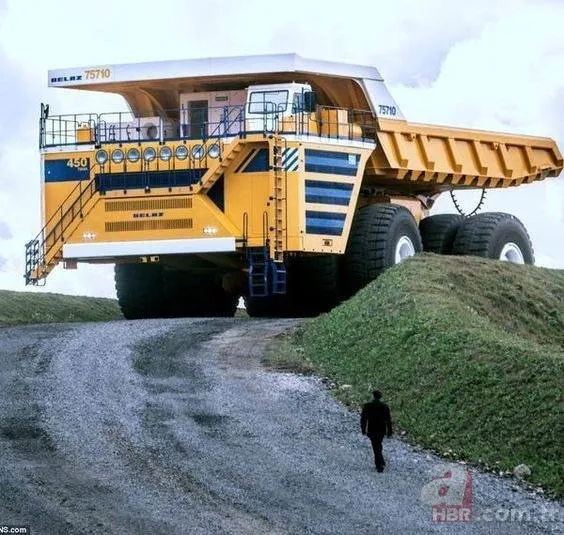 Dünyayı hayrete düşüren devasa iş makineleri 18