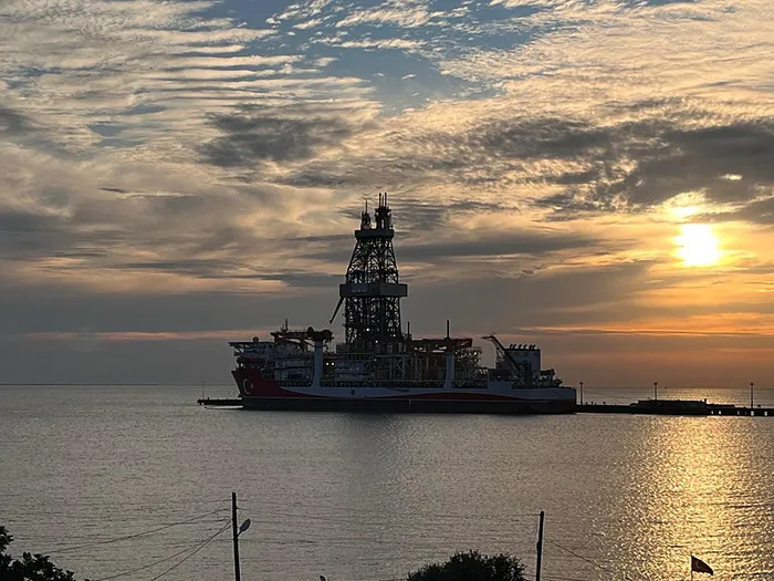 Türkiye’nin 6. derin deniz sondaj gemisi Mersin’de!