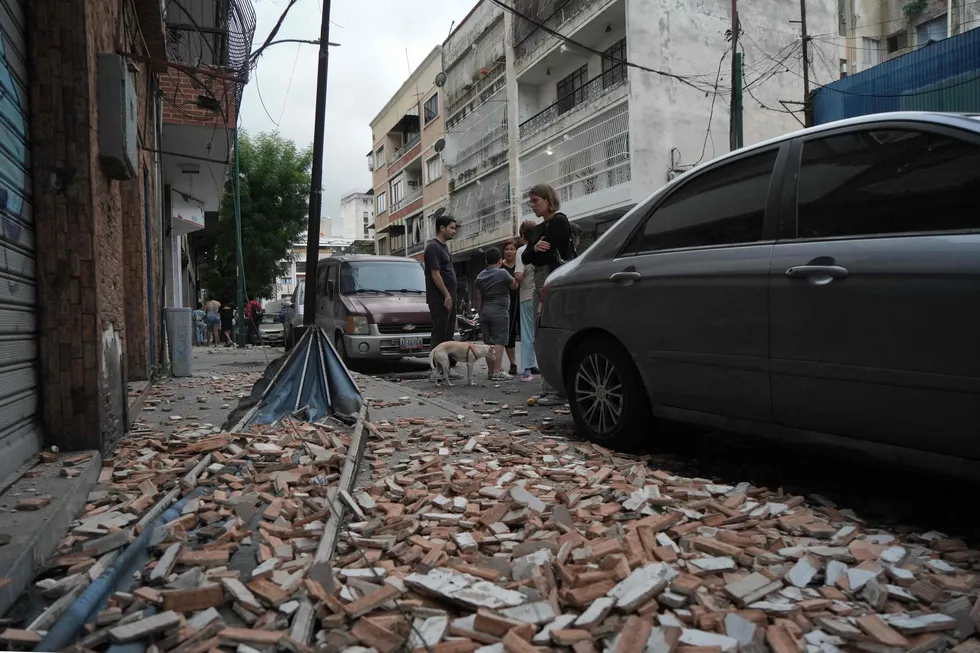 venezuelada-71-buyuklugunde-deprem-meydana-geldi-1782341420239.jpg Venezuela'da 7,1 Japonya'da 6,9 büyüklüğünde deprem! Enkaz altında kalanlar var - 2