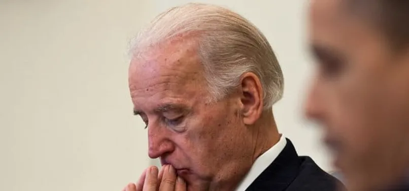 ABD Başkanı Joe Biden'ın maske ile imtihanı! İşte o panik anları