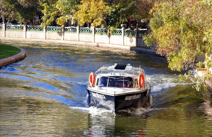 son-dakika-eskisehirde-koronavirus-kisitlamasi-saat-2400ten-sonra-1641565605369.jpg Son dakika: Eskişehir'de koronavirüs kısıtlaması! Saat 24.00’ten sonra... - 3