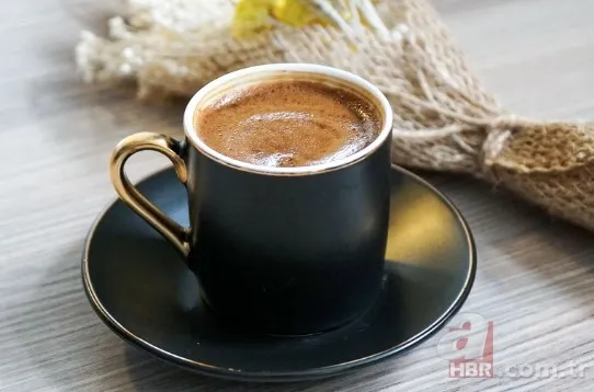 Dostlukları pekiştiren, araya 40 yıl hatır sokan Türk kahvesinin faydaları kadar zararları da var! Kimine şifa kimine zarar… 5