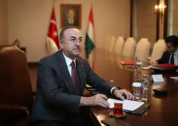 Bakan Çavuşoğlu Pakistanlı mevkidaşıyla görüştü
