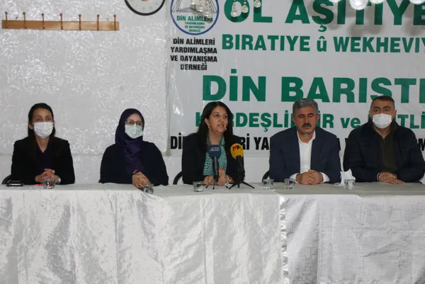 İBB’nin DİAYDER’li sözde imamları için flaş uyarı: Cenazelerinizi onlara teslim etmeyin