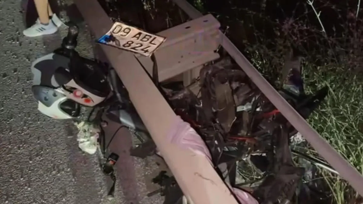 Motosiklete çarpıp kaçan otompbil ve sürücüsü aranıyor