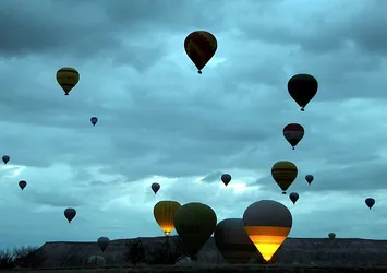 Kapadokya’da balon turları iptal edildi