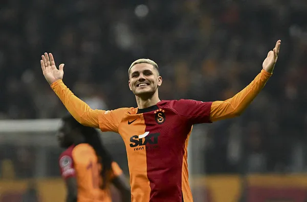 1675535194606.jpg Icardi'den Galatasaray yönetimine transfer talebi! Flaş iddiayı Erman Toroğlu duyurdu - 5