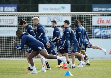 Son dakika: Fenerbahçe'de yüzler gülüyor! Sakat oyunculardan güzel haber