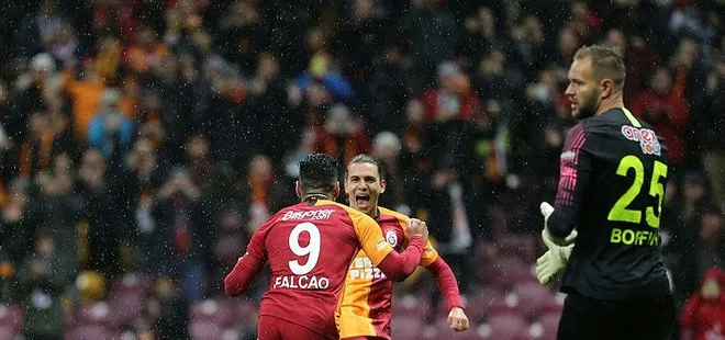 Galatasaray, Antalyaspor’u farklı geçti!